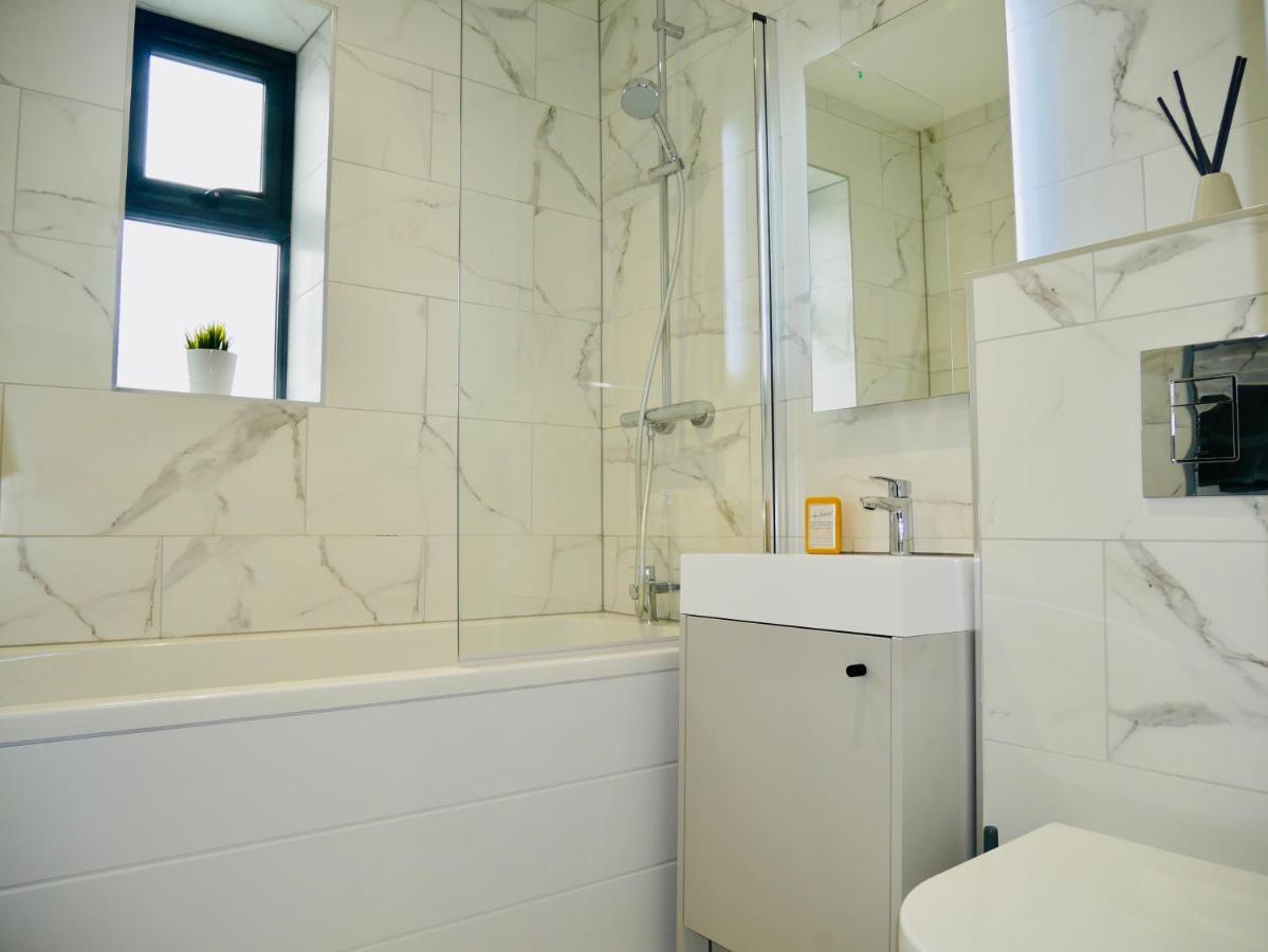 Beautiful Brand New Apartment Near The Beach Bournemouth Buitenkant foto